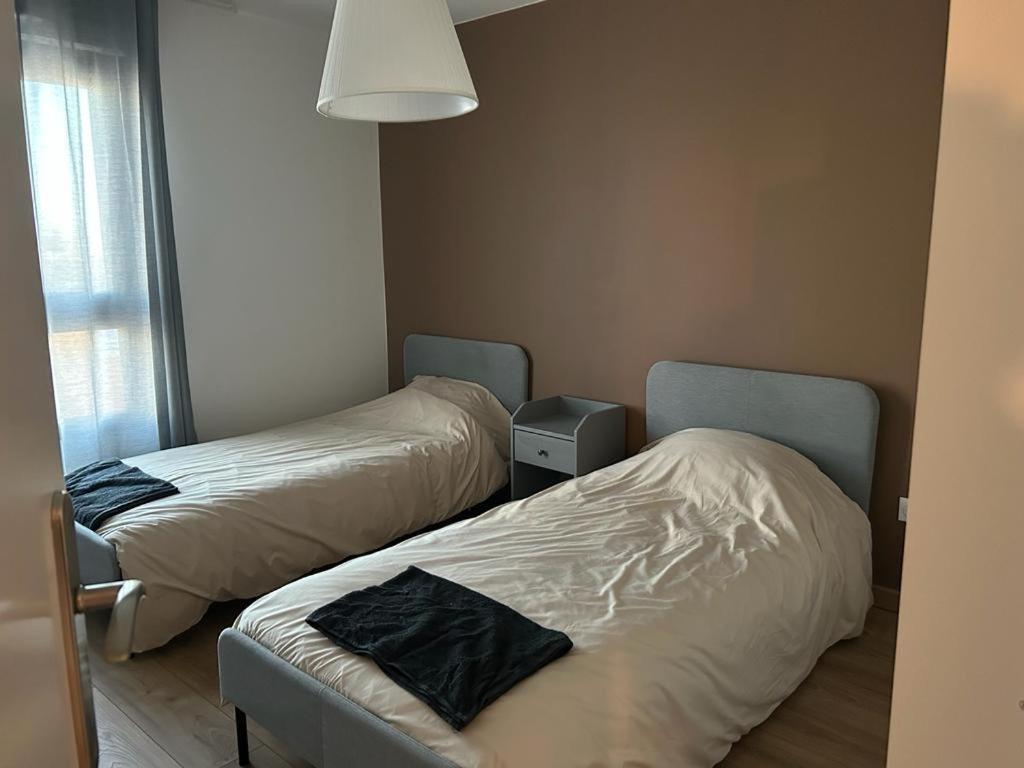 2 Bedroom Apartment + Parking Saint-Denis  Luaran gambar